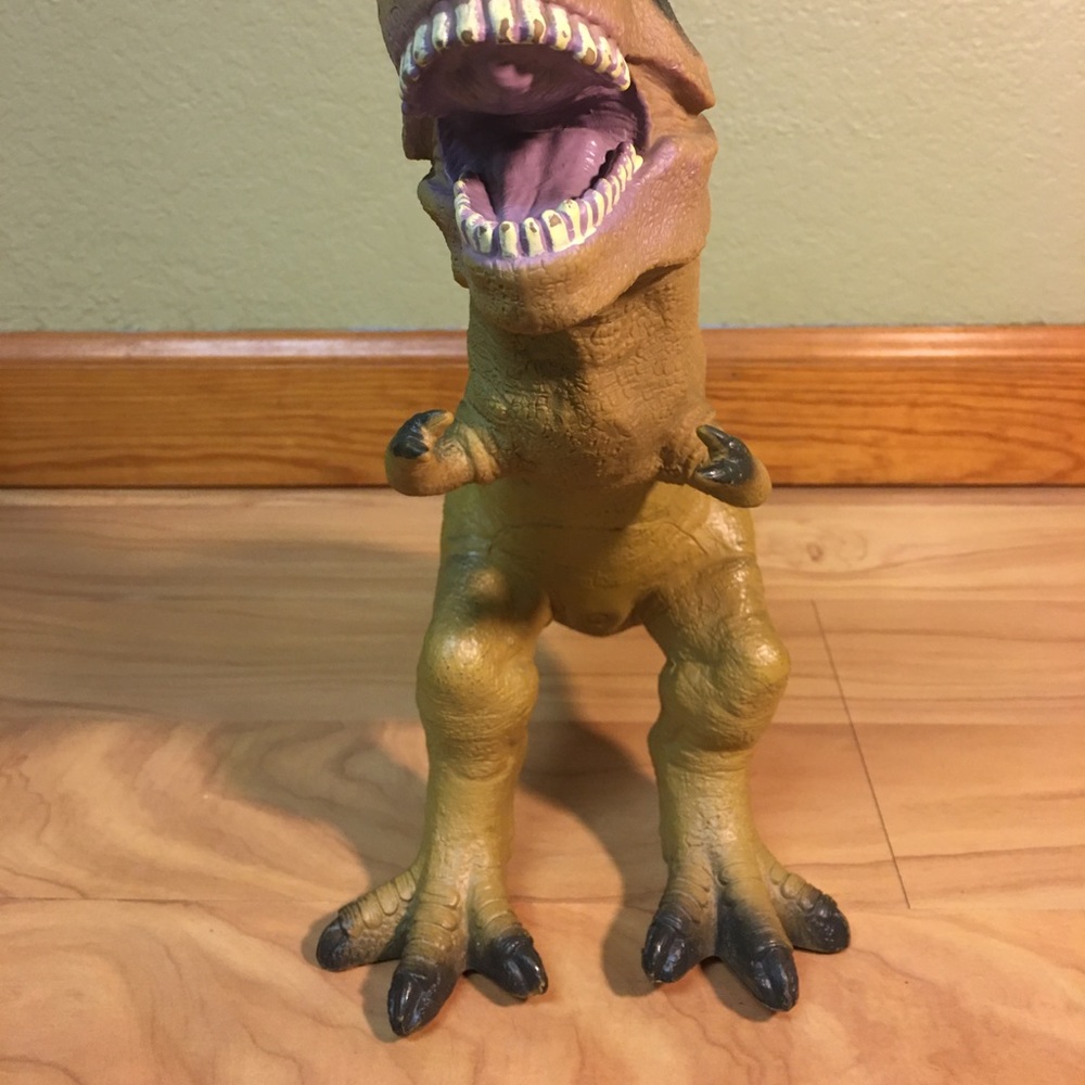 Tyrannosaurus Rex Dinosaur Figure - Picture 11 of 13
